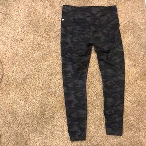 Fabletics camo leggings, hardly worn